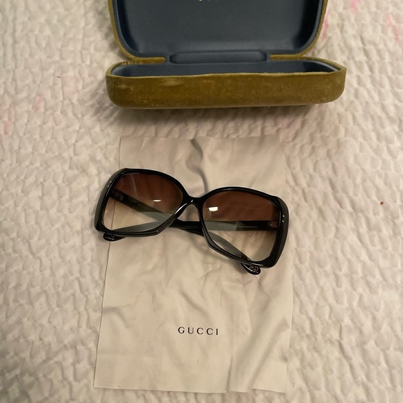 Gucci Sunglasses $190 Worn Once